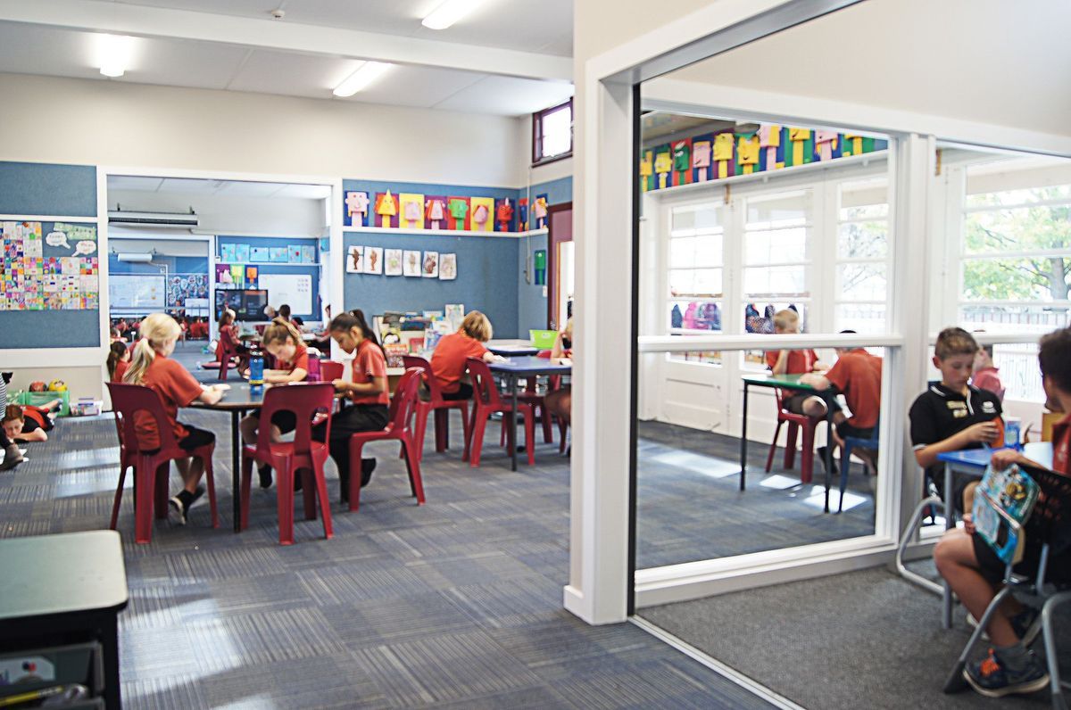 Douglas Park School