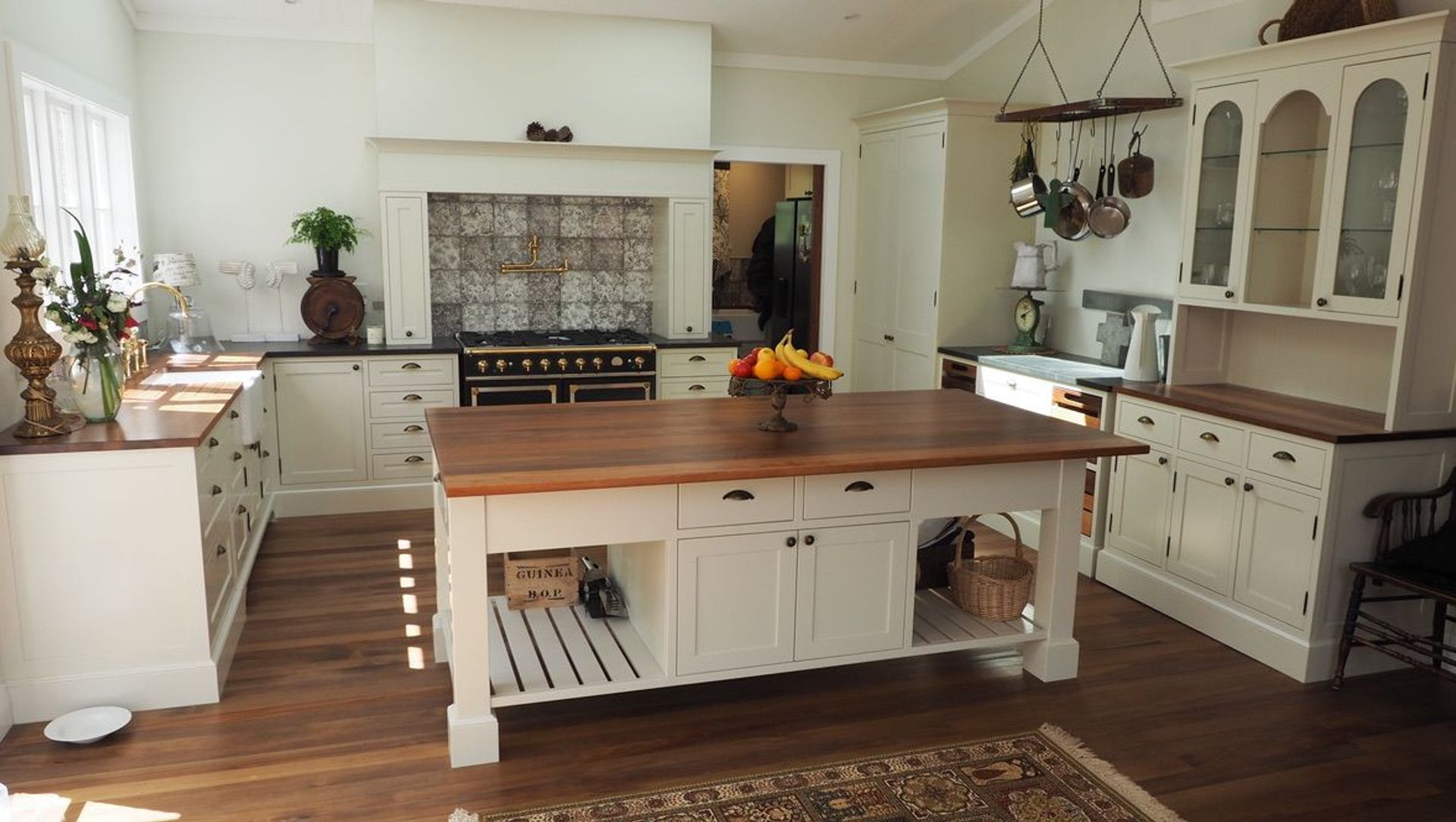 Country living banner