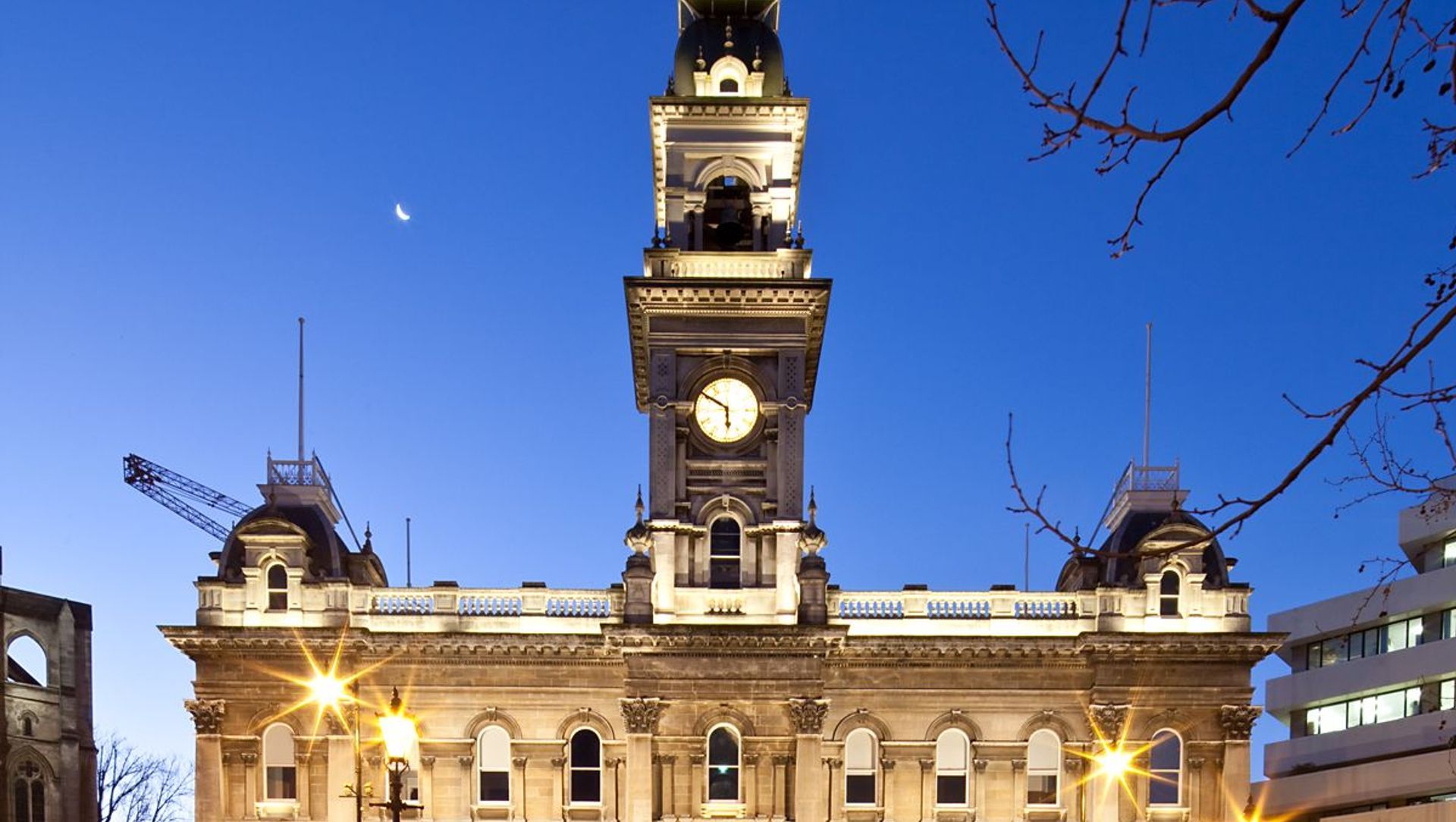 Dunedin Town Hall banner