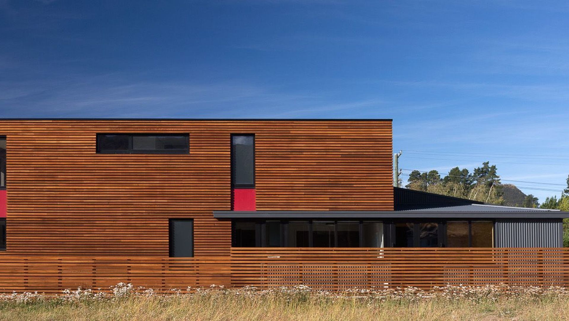 Wanaka Holiday Townhouse banner