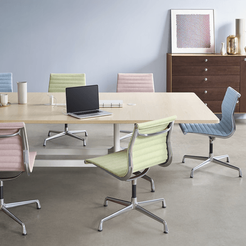 Eames Aluminium Group Side Chair by Herman Miller
