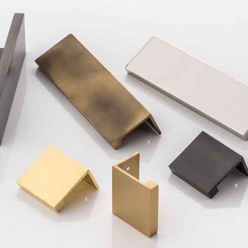 Joseph Giles Edge Pull Handle Collection