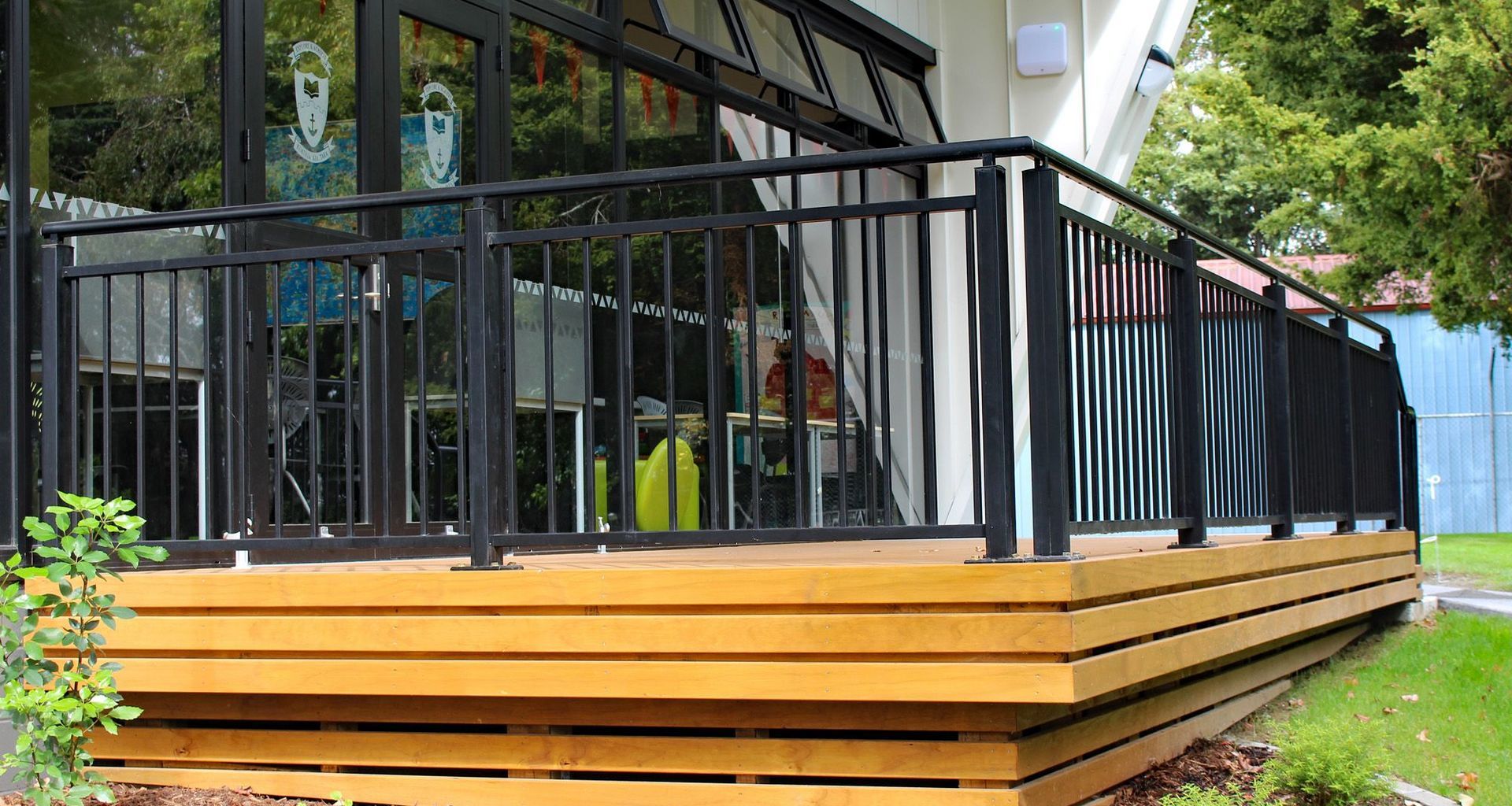 Edgetec Commercial on School Back Deck banner