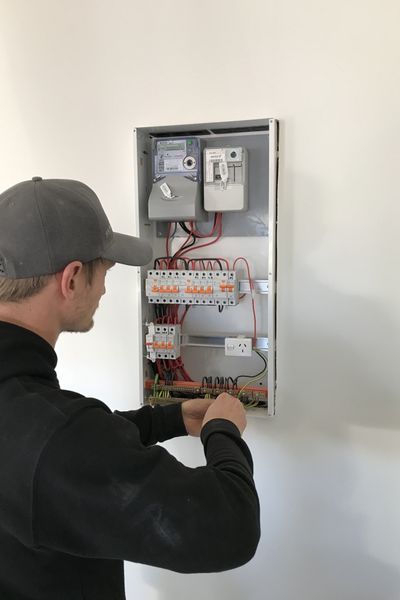 Electricians BOP