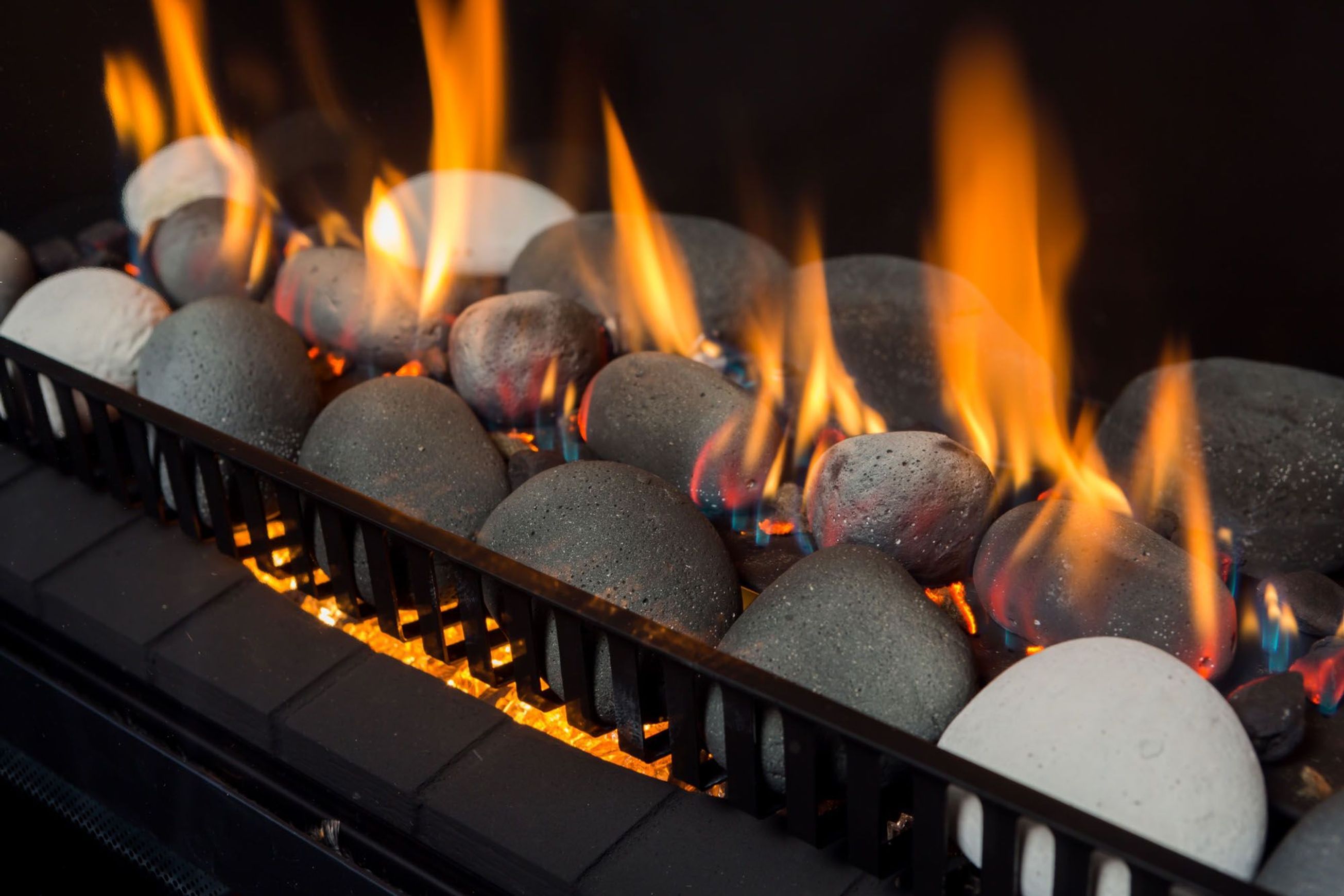 Rinnai Ember Inbuilt Gas Fireplace