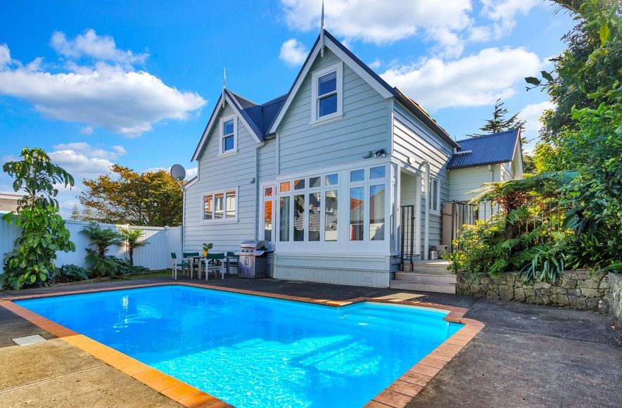 Epsom Villa Renovation