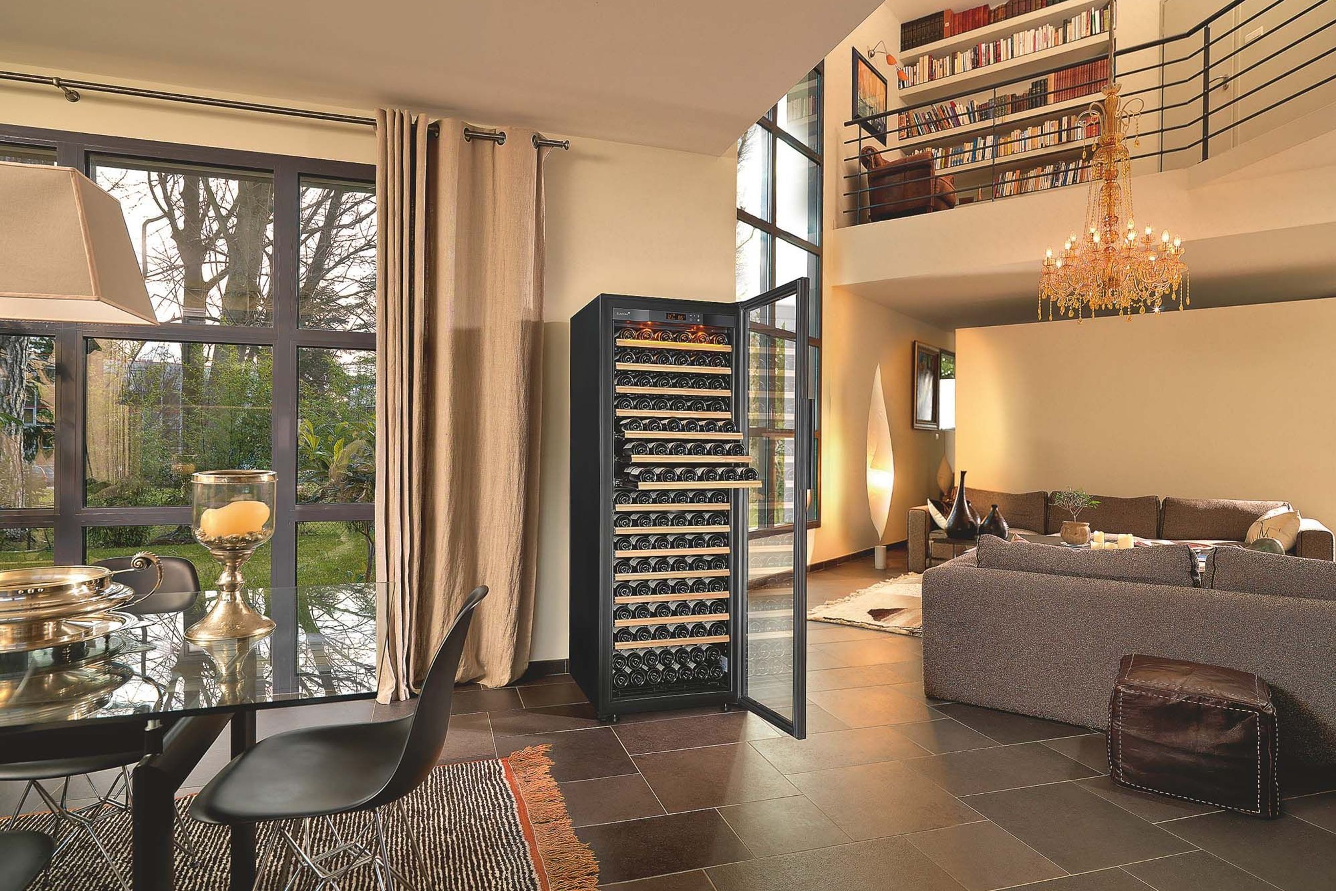 EuroCave V-Pure-L Wine Cabinet