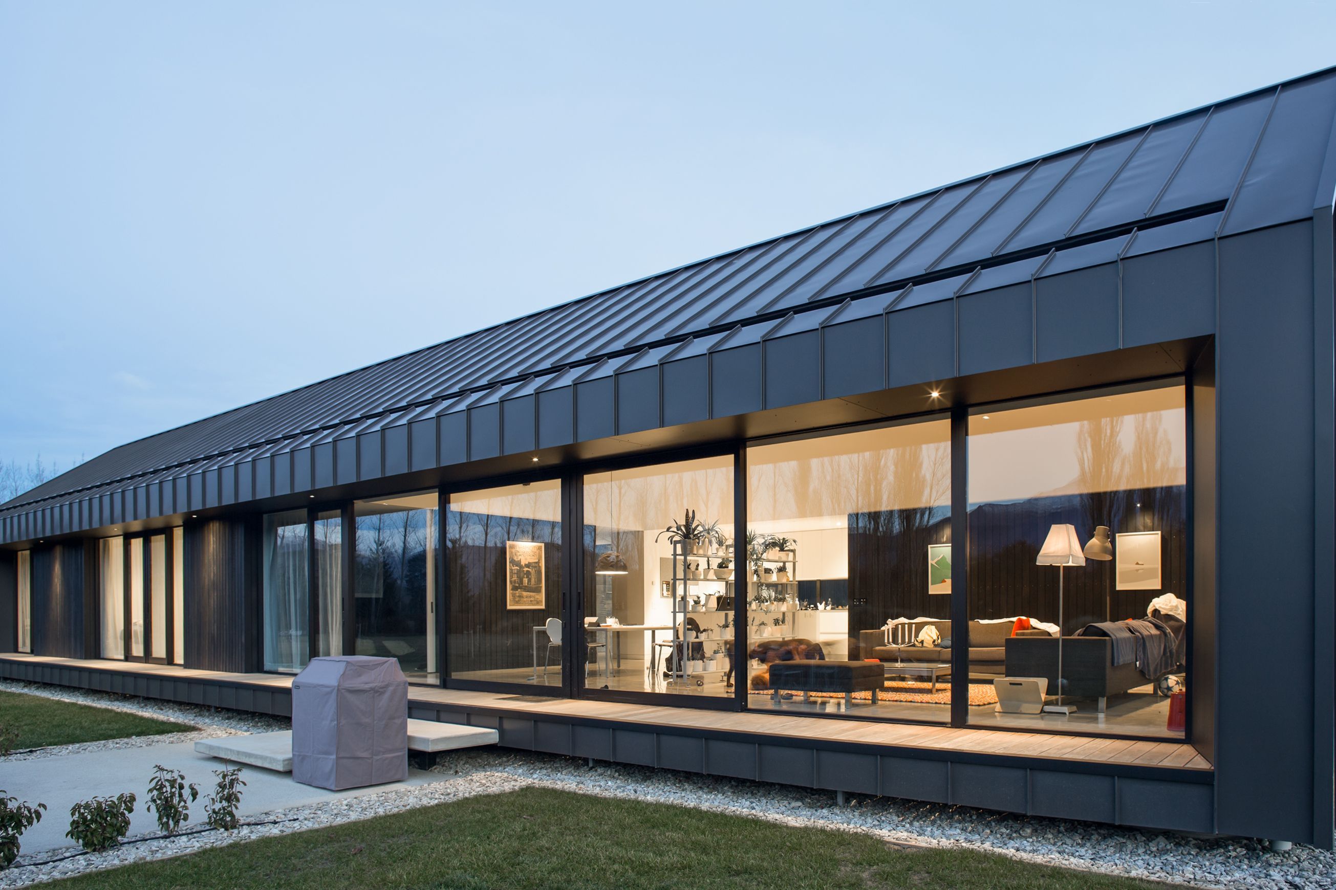 Eurotray® Angle Seam Roofing & Cladding