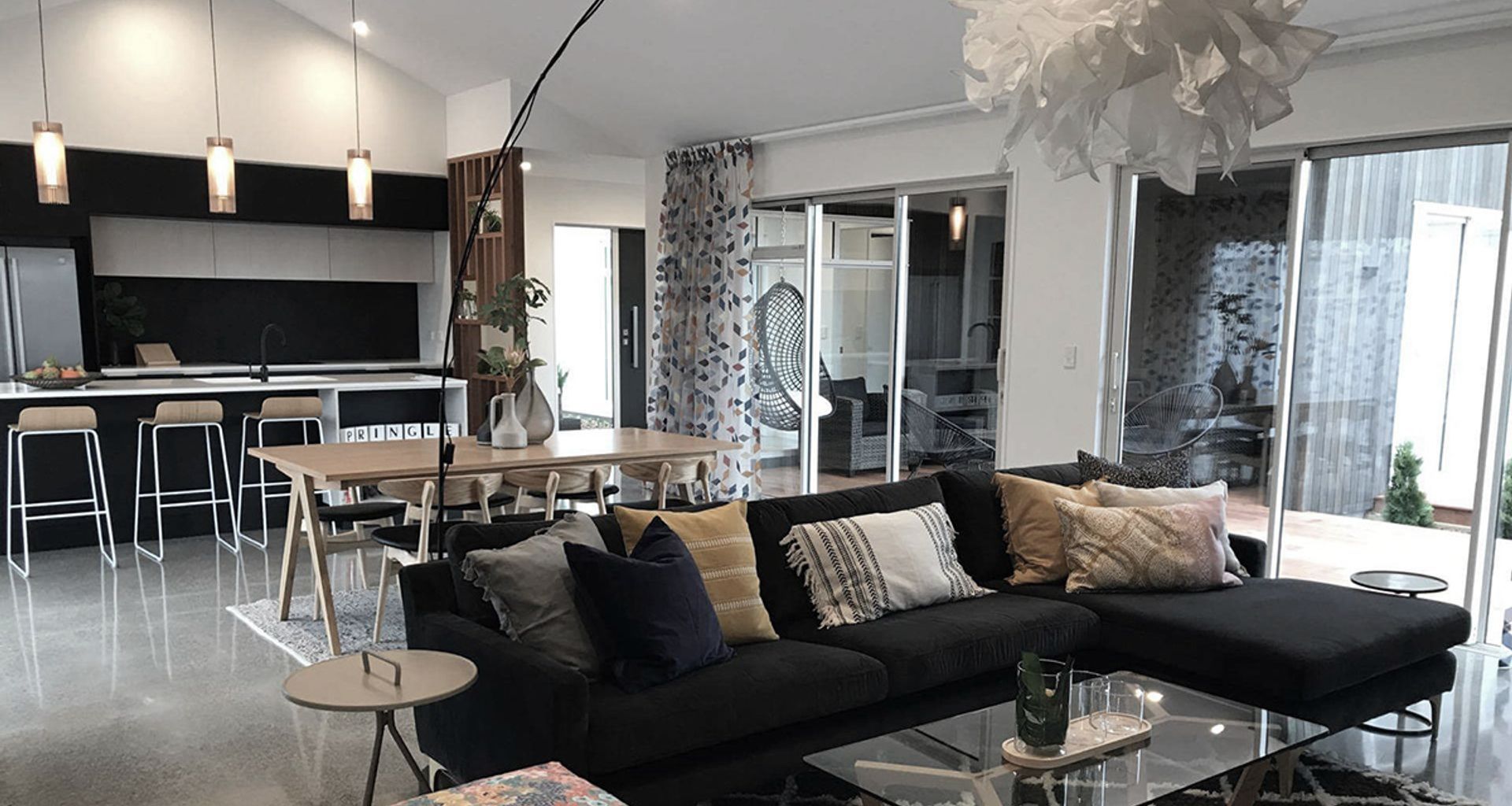 Farringdon Interiors banner