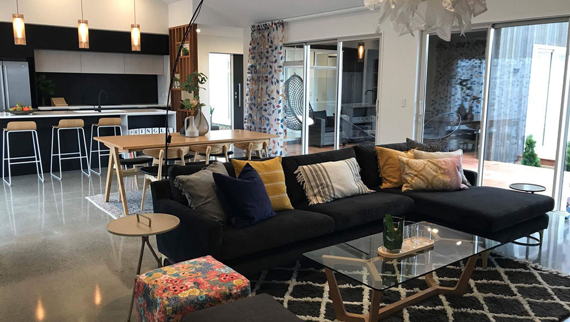 Farringdon Interiors banner