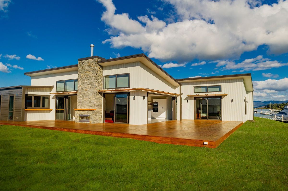 Feast House - Whitianga Waterways
