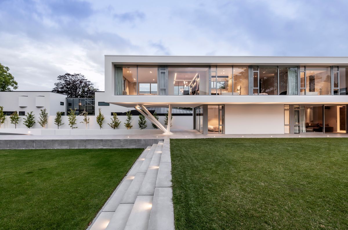 Cantilever House, Christchurch | Project of the Month