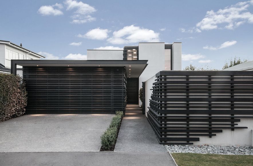 Fendalton House