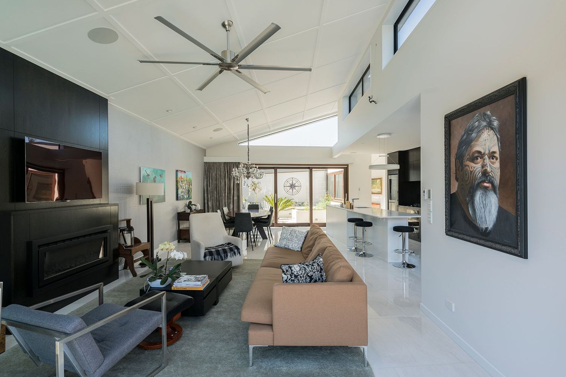 Lounge / Gas Fire / Dinning Room / Kitchen