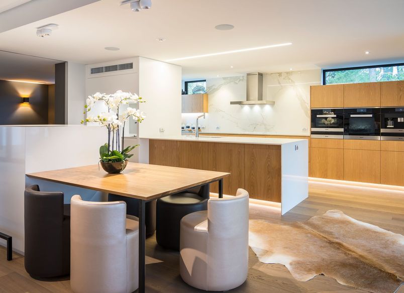 Fendalton House
