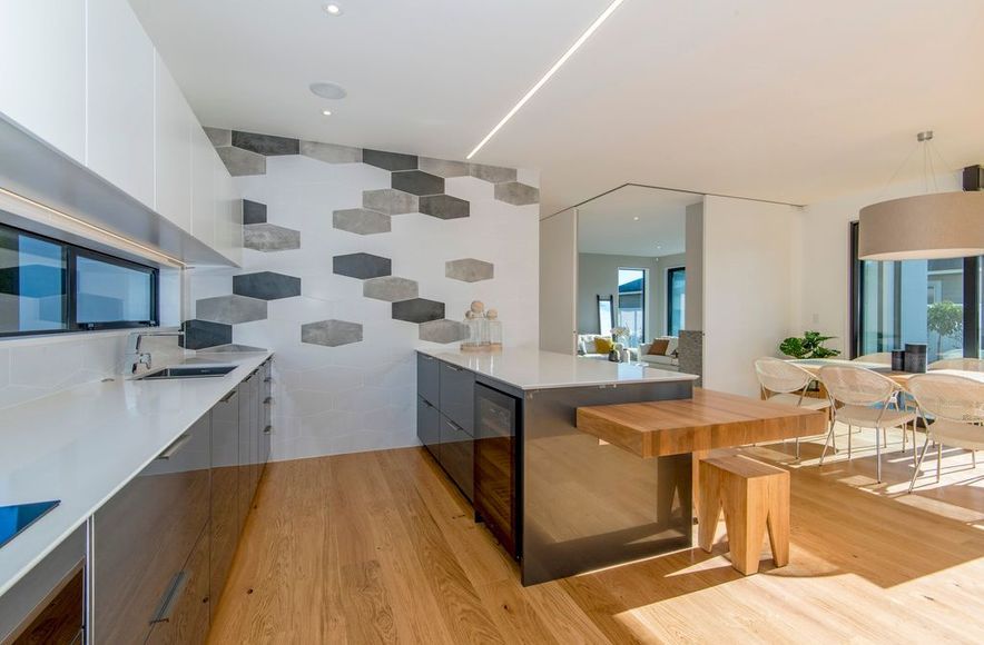 Fendalton House II
