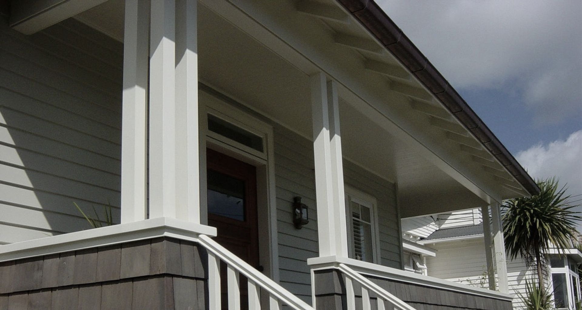Fifi Residence banner