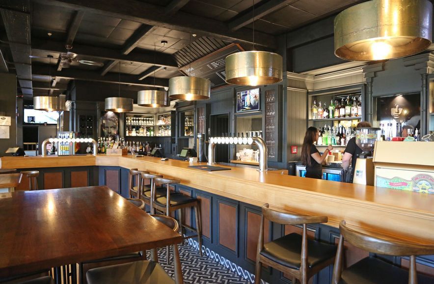 Finn’s Gastro Pub and Beer Garden Refit