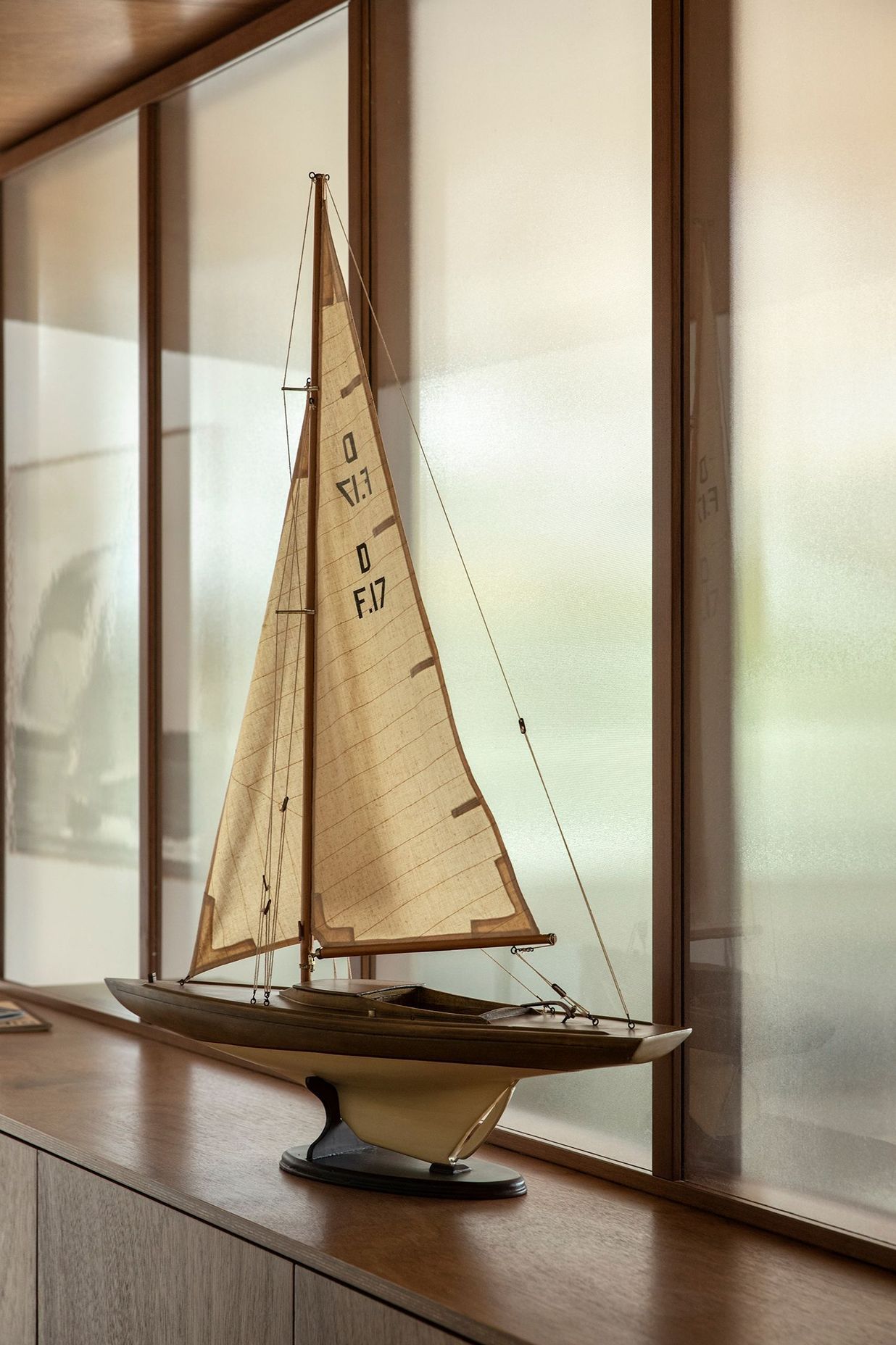 A replica model of the famous Flying Cloud racing yacht.