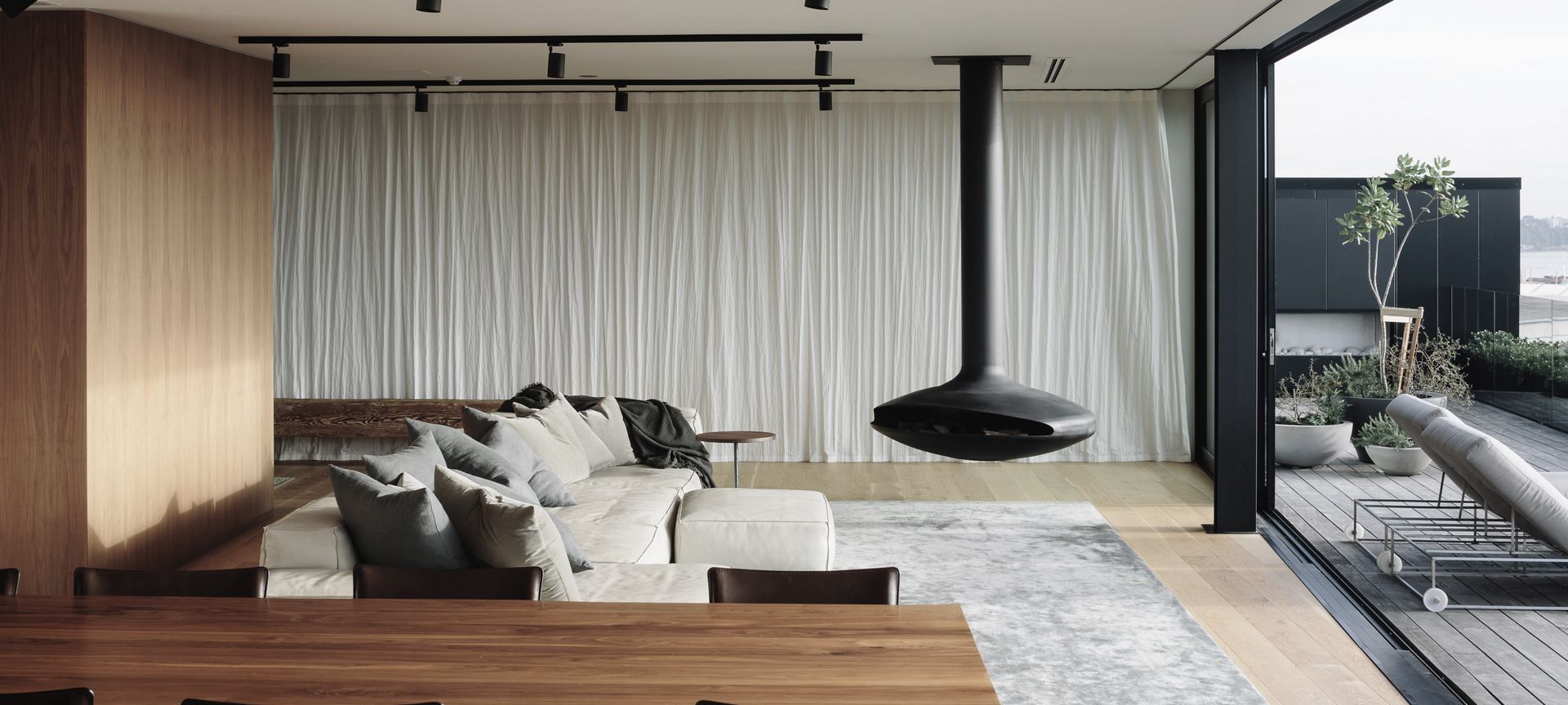 Ford Apartments banner