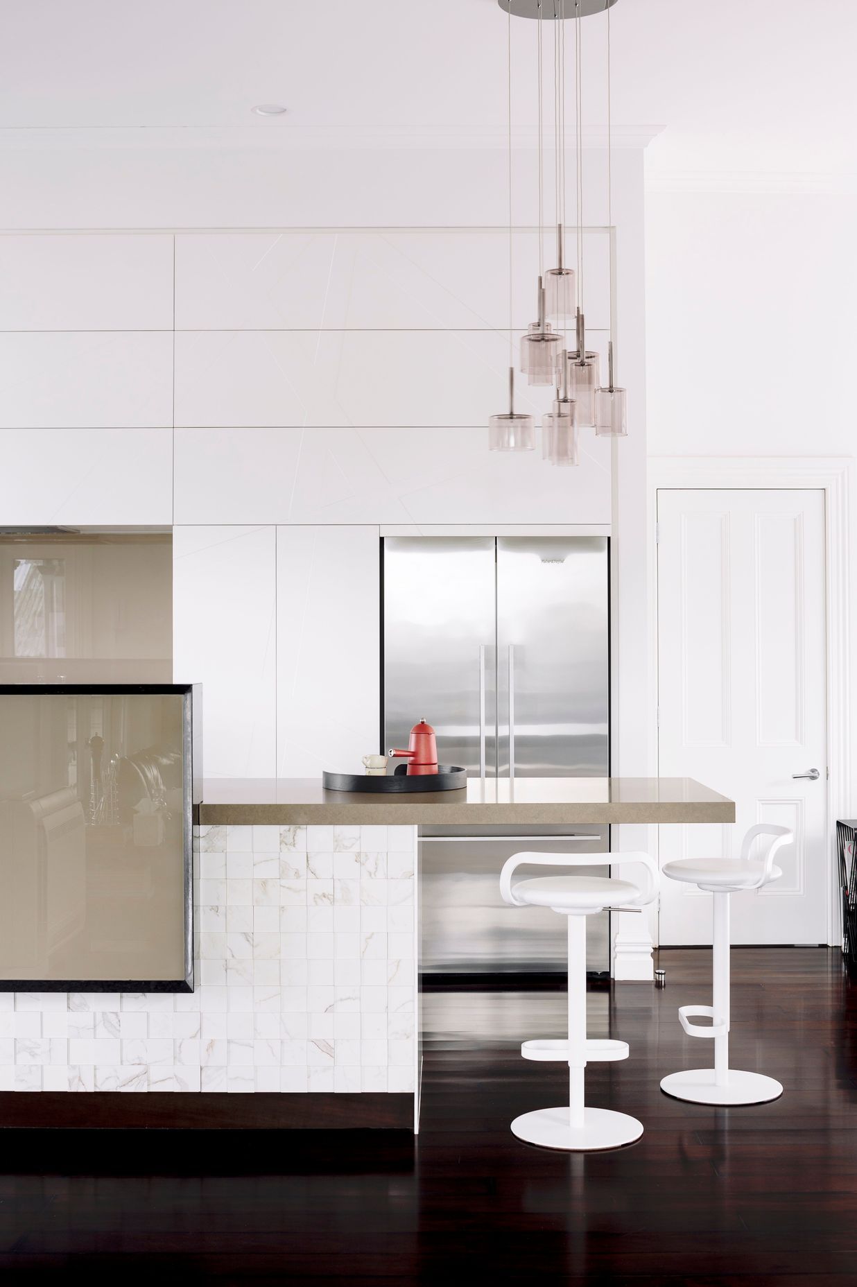 Freemans Bay kitchen design by Natalie Du Bois of Du Bois Designer Kitchens and Interiors <br />Photo by Simon Wilson