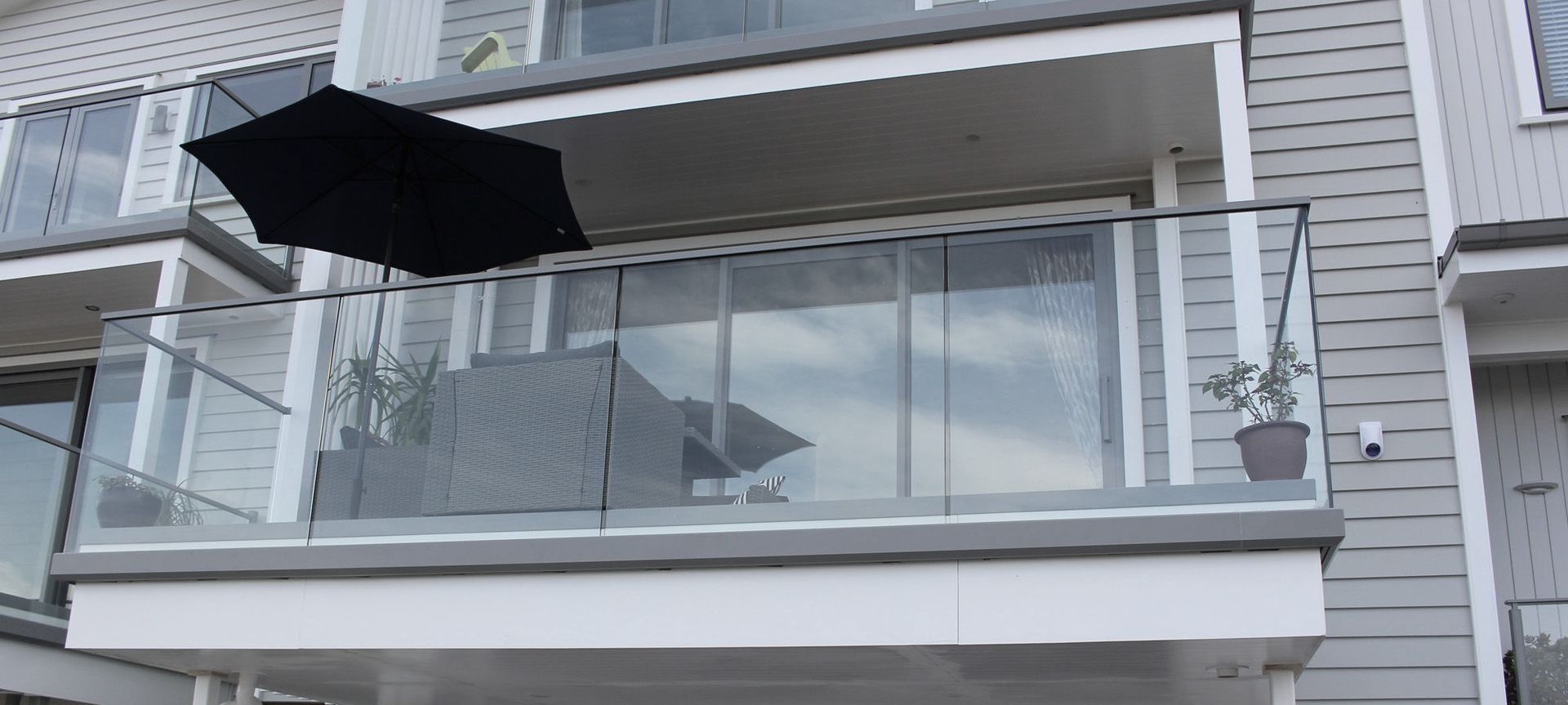 Front Deck with Harbour Views banner
