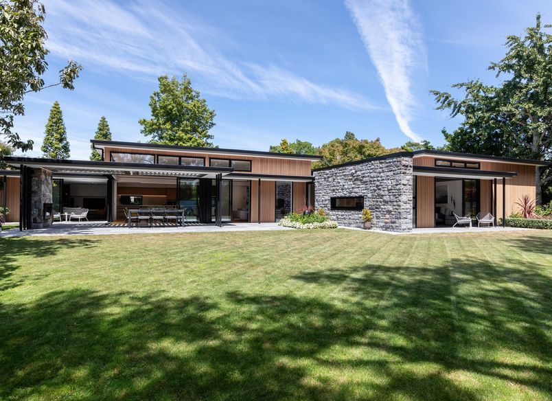 G & C House