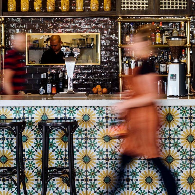 Oxford Hand Woven Diamond Plain Grille