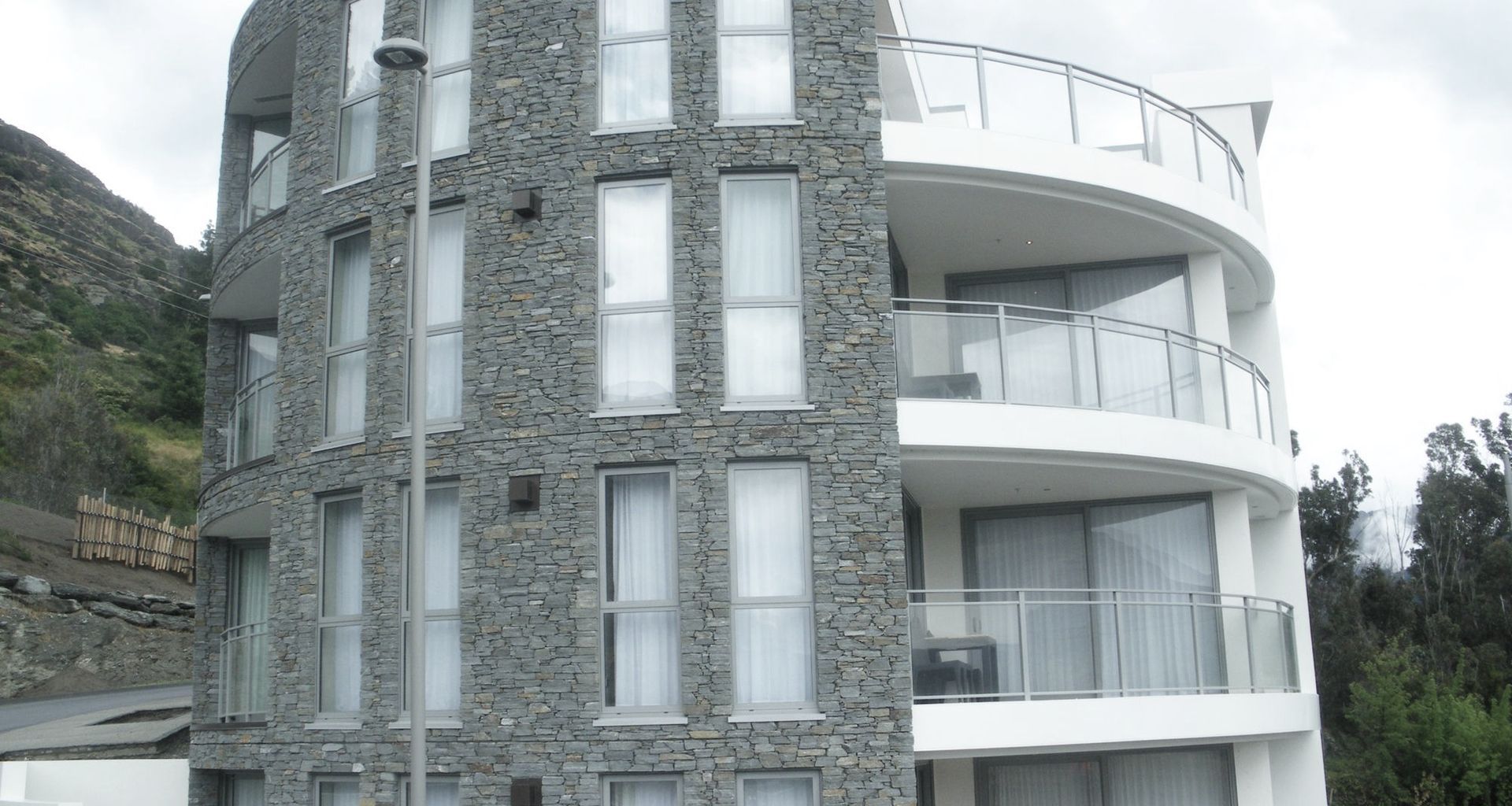Gibbston Valley Schist, Hilton Hotel, Queenstown banner