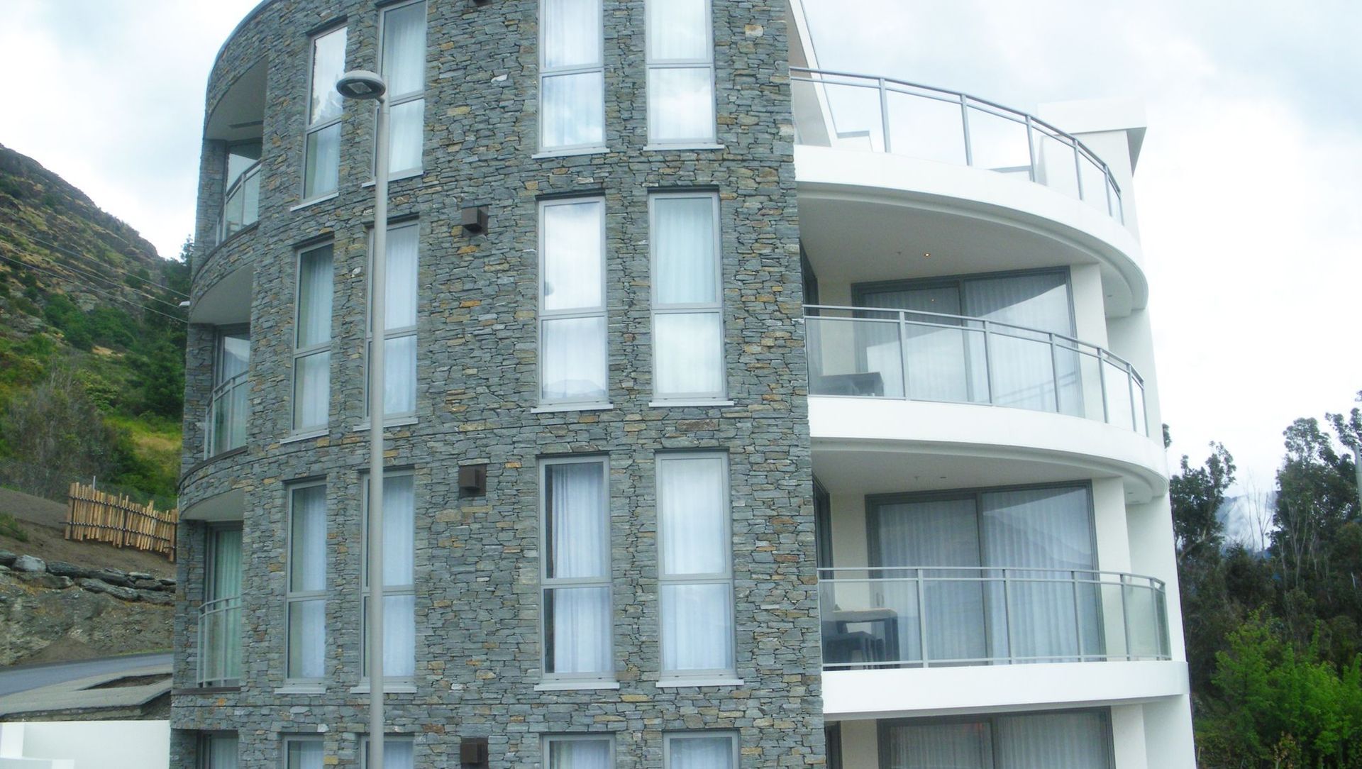 Gibbston Valley Schist, Hilton Hotel, Queenstown banner