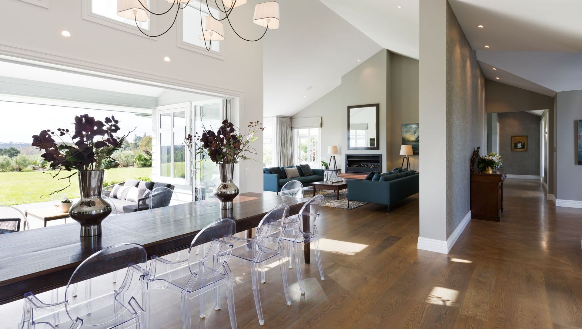 Glenmore Road House banner