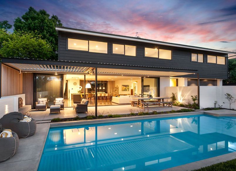 Godden Cresent Renovations