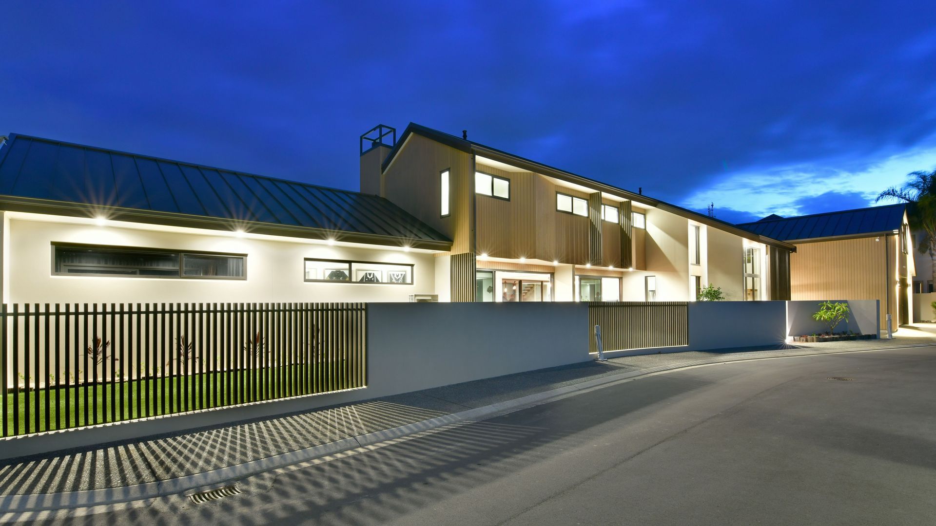 Golf Harbour Home banner
