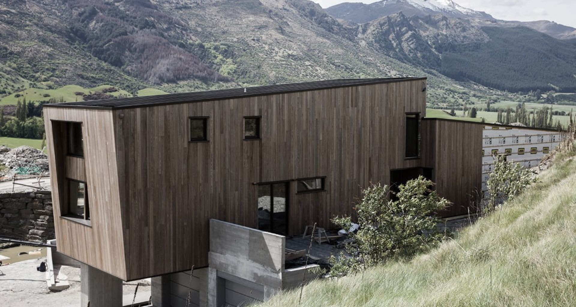 Grand Designs New Zealand 2017: Modern Day Castle banner