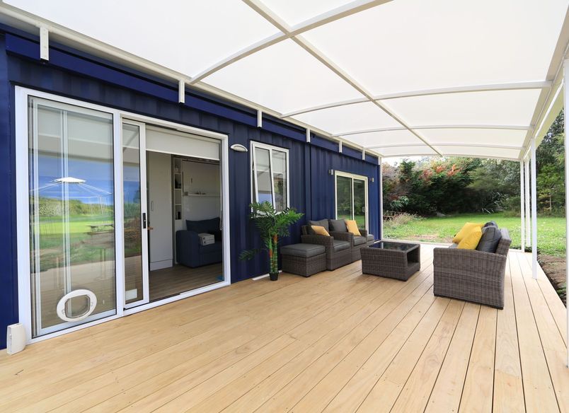 Great Barrier with 10m2 Sleepout