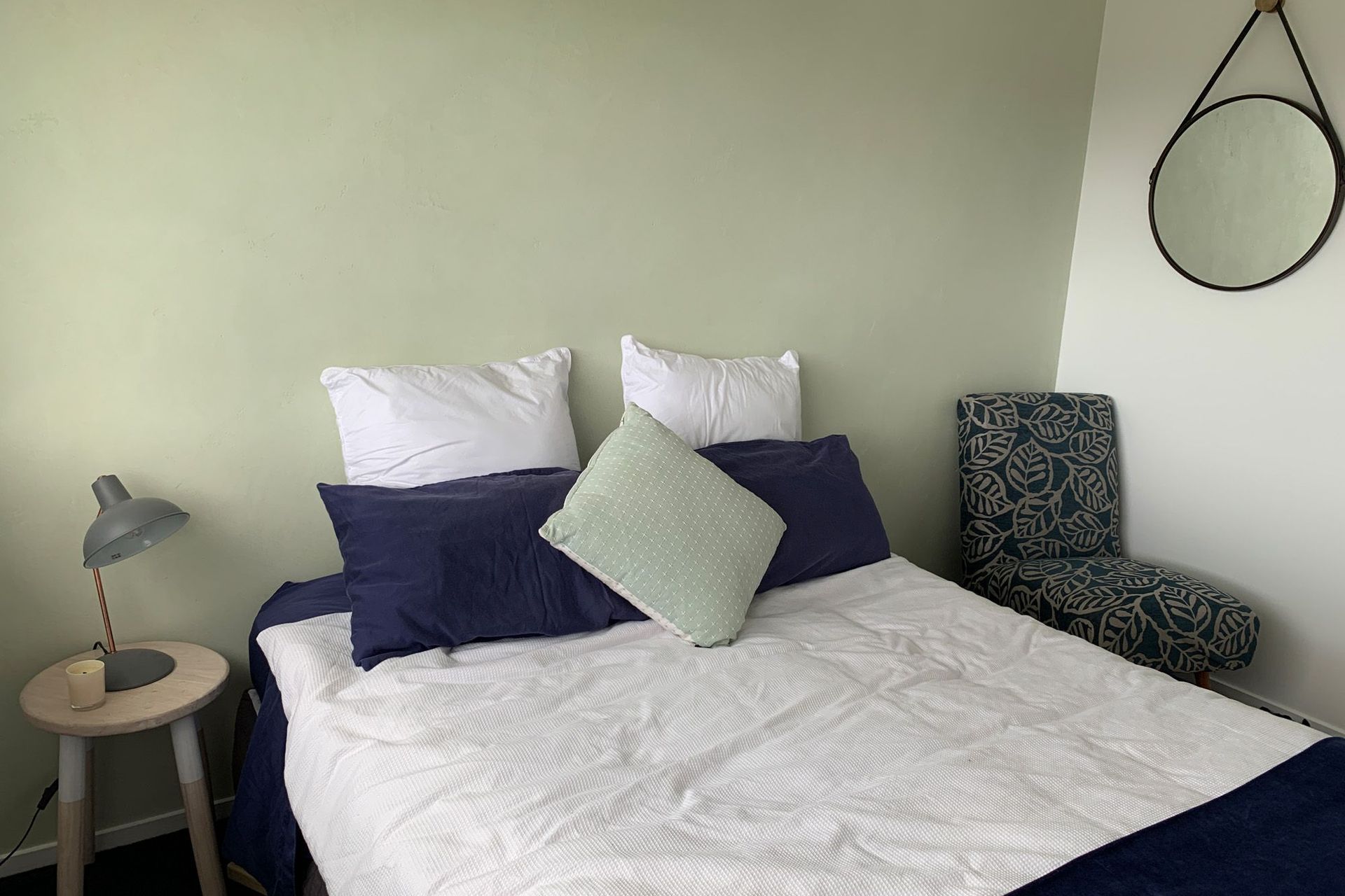 Earthy green Venetian Plaster