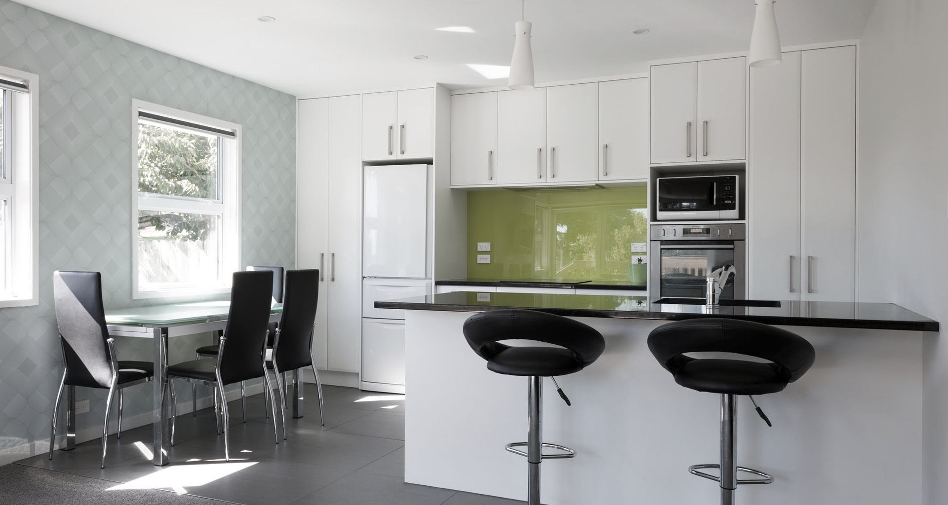 Green Splashback banner