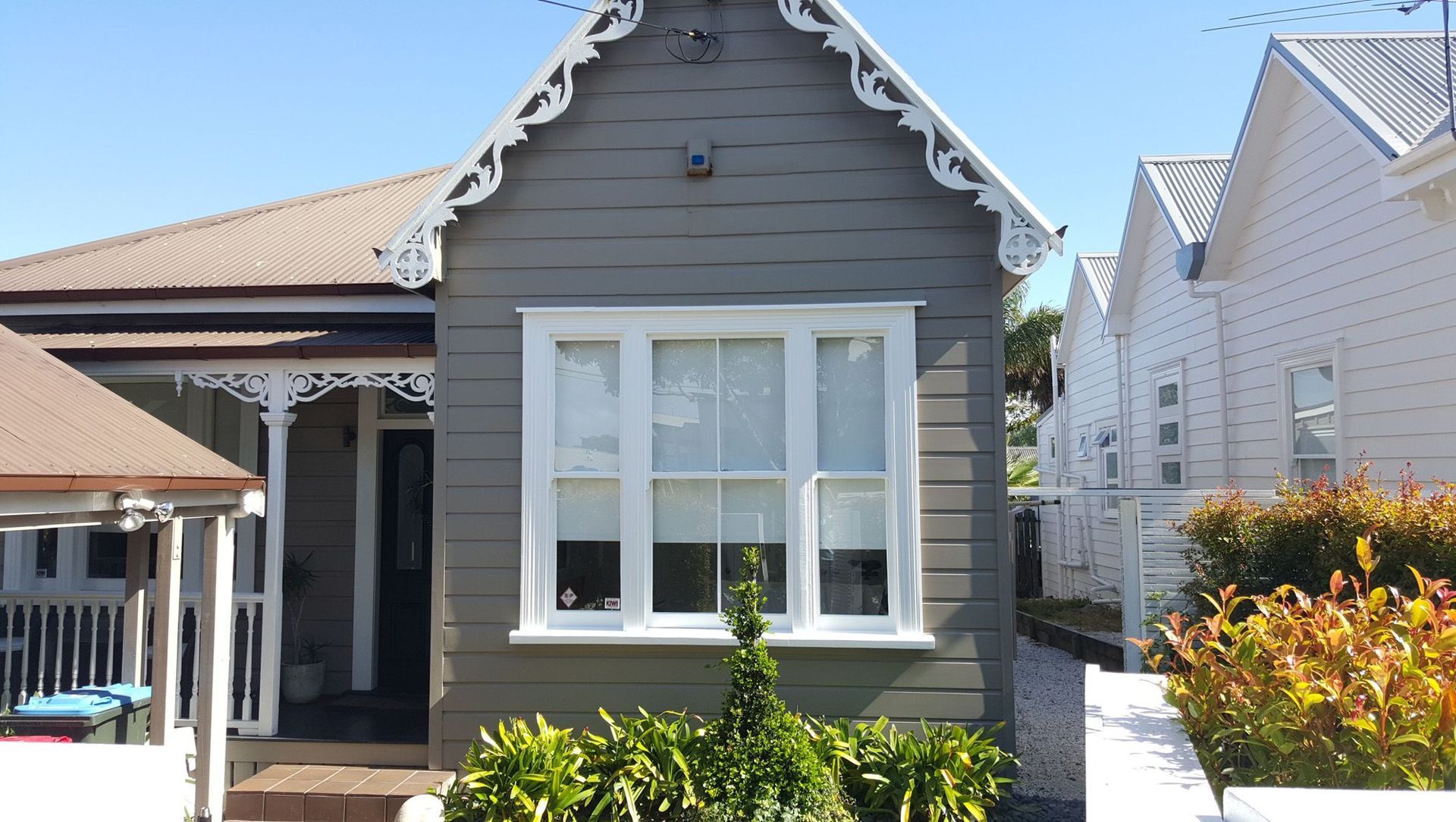 Grey Bungalow banner