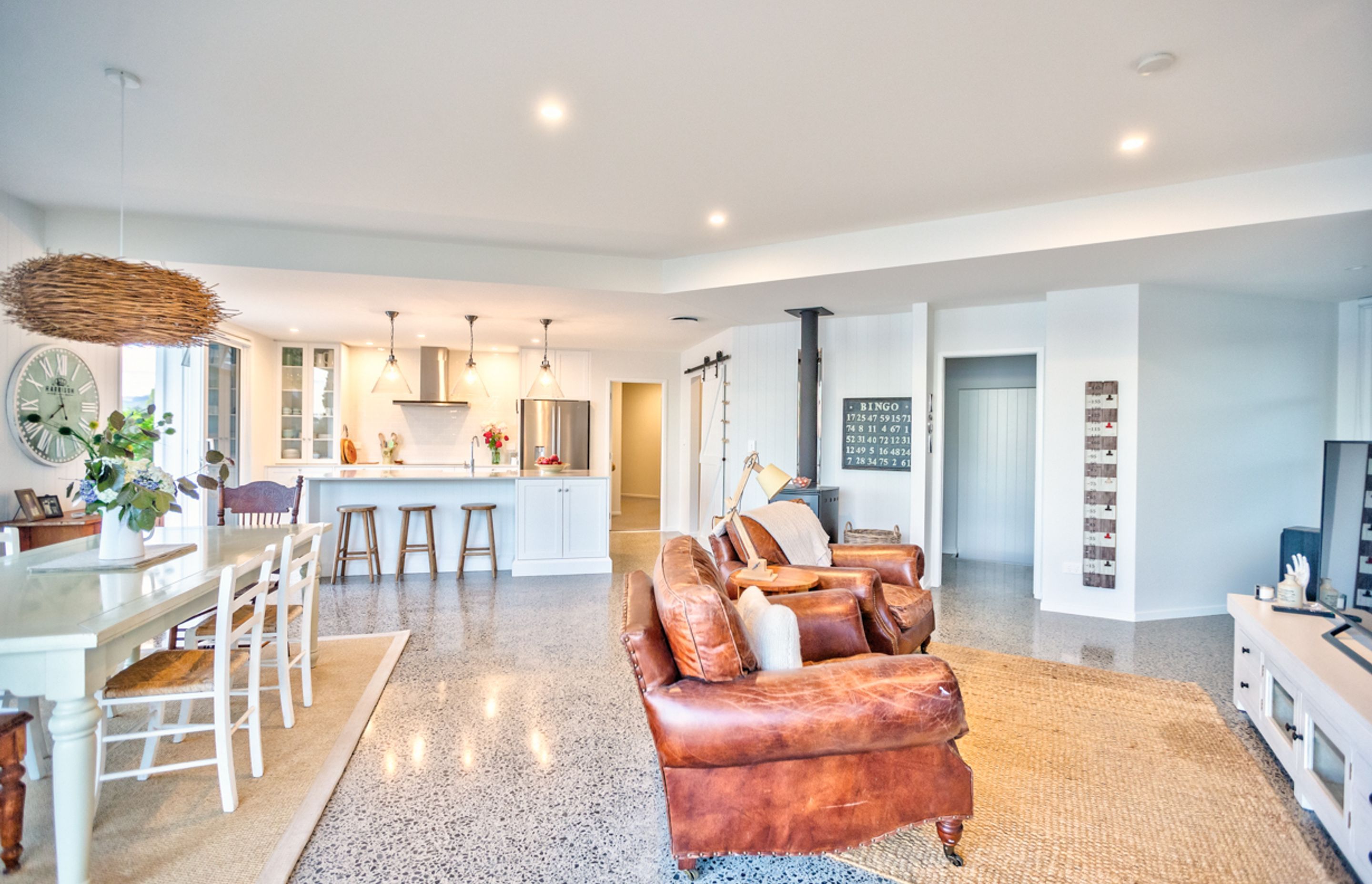 Creating character the home features Hardy Groove internal walls, salt and pepper concrete floors - highly polished.