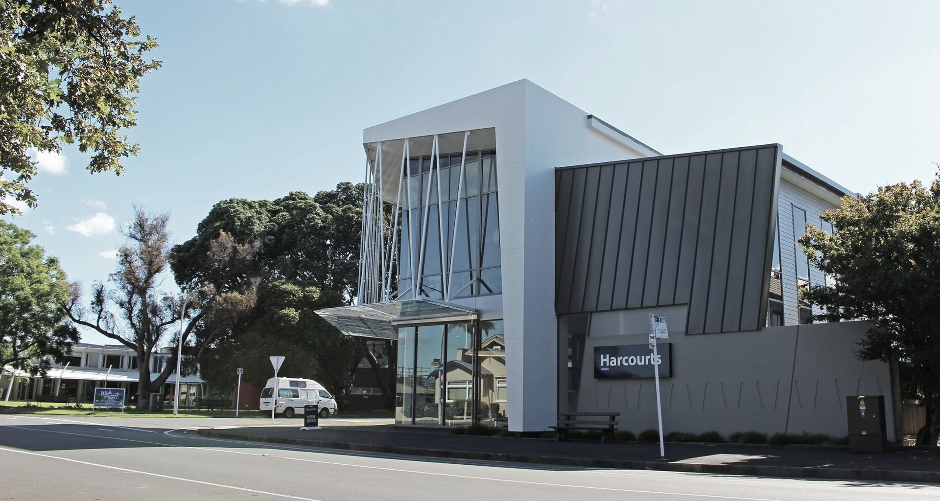 Harcourts Head Office banner