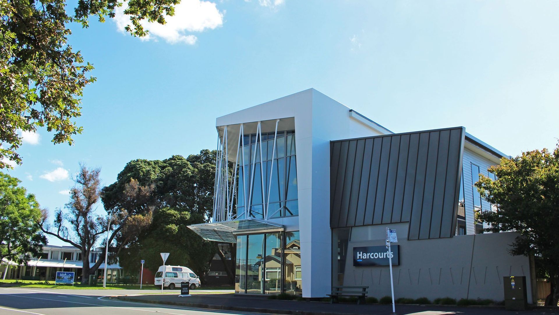 Harcourts Head Office banner