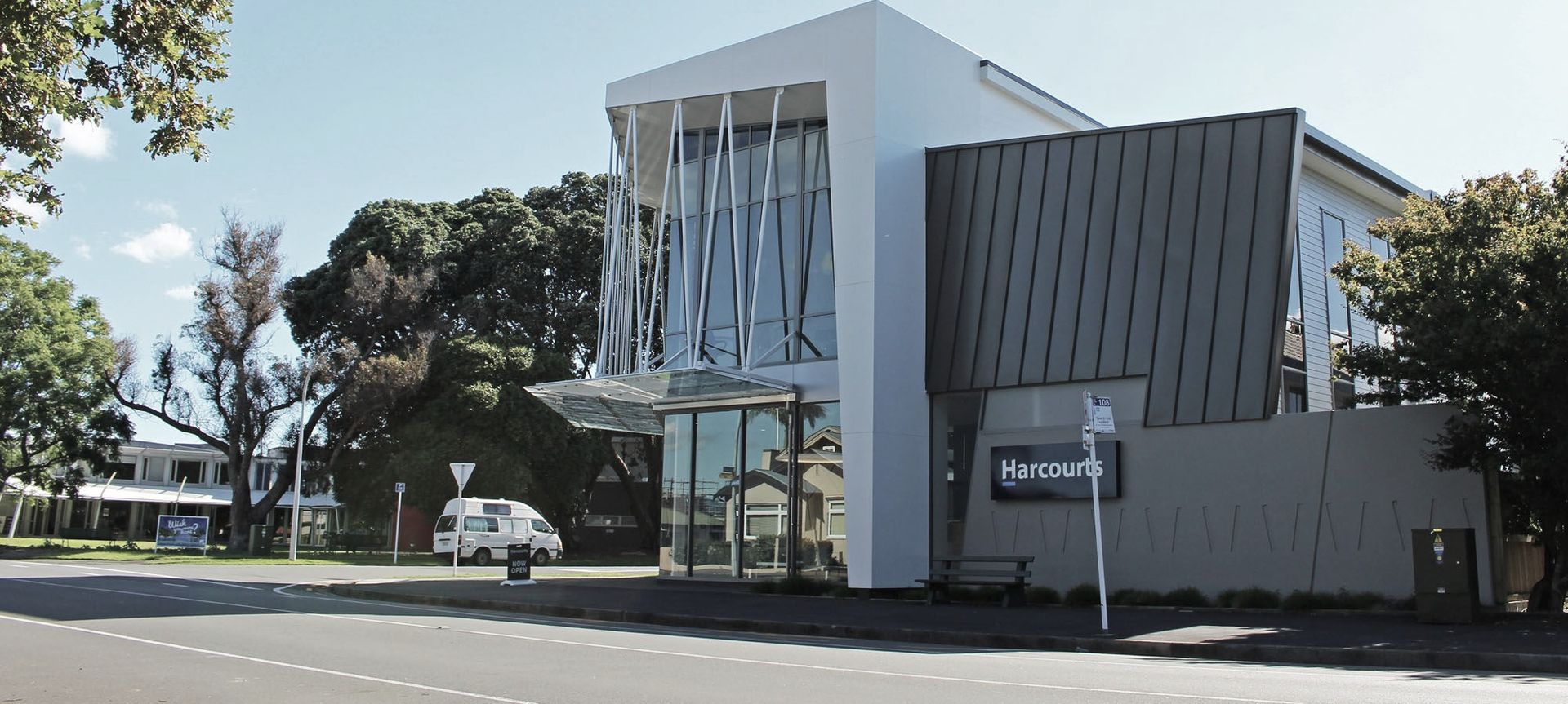 Harcourts Head Office banner