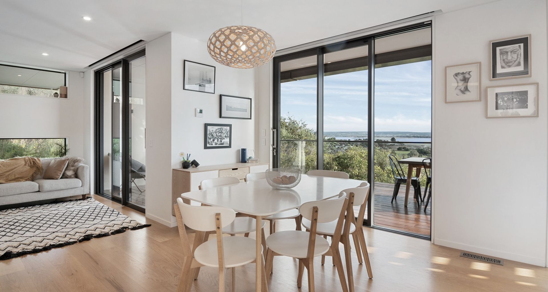 Tahunanui Hills Modern banner