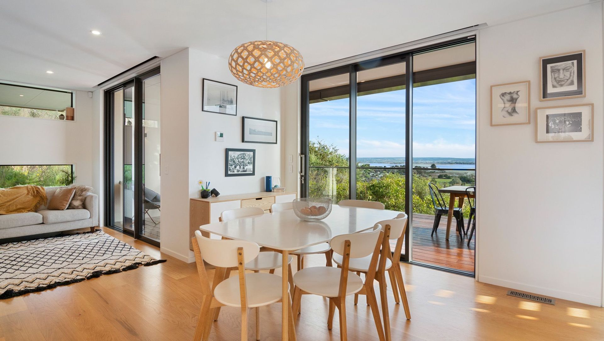 Tahunanui Hills Modern banner