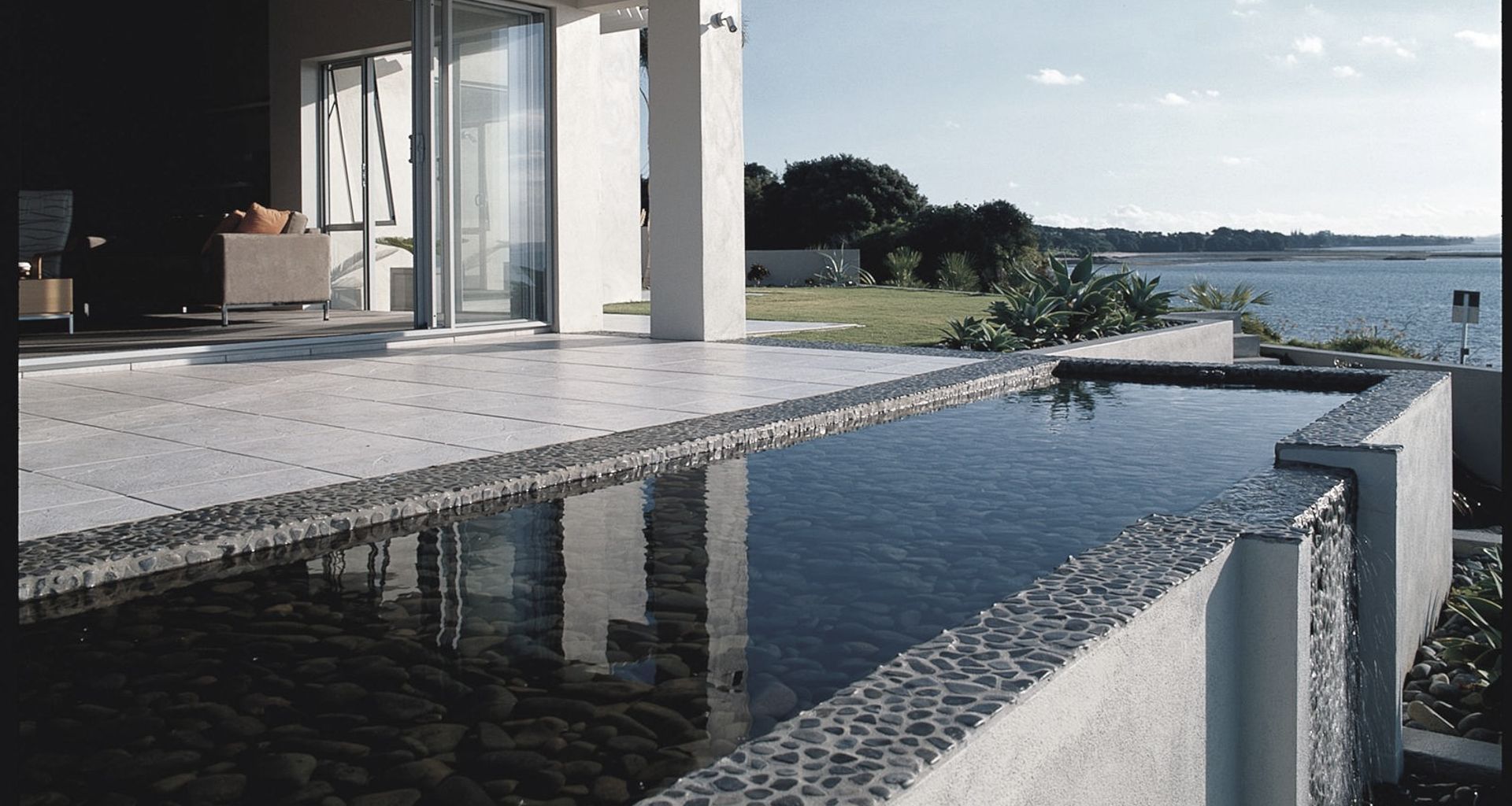 Omana Beach Residence banner