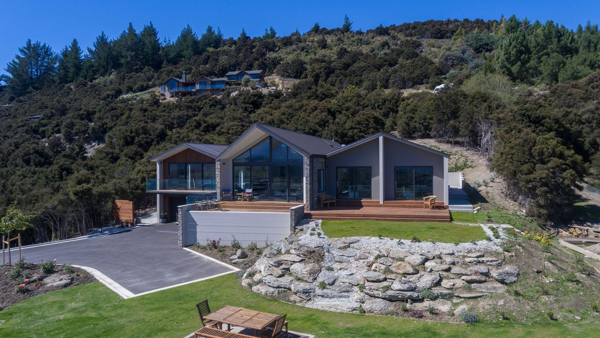 Hidden Hills  banner