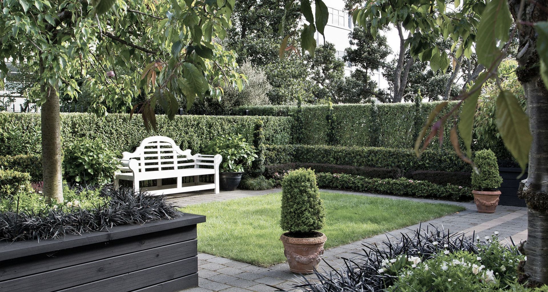 White Lutyens Bench
