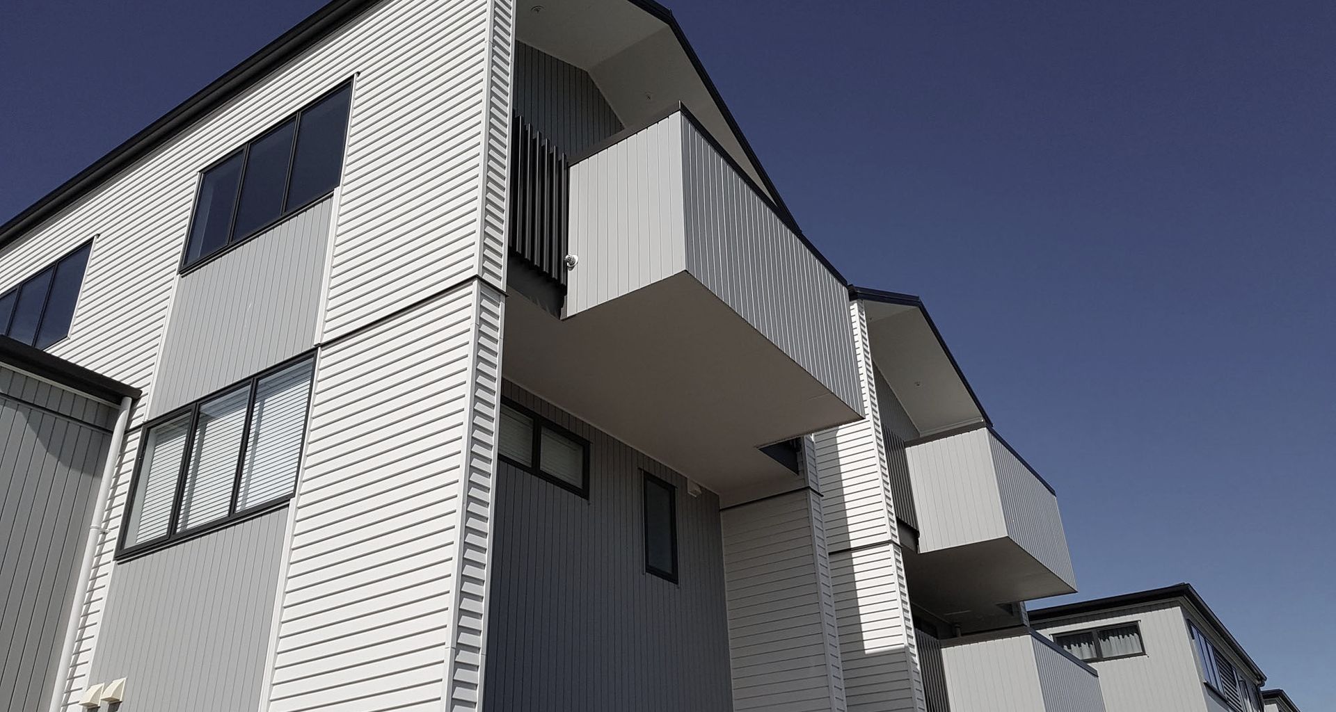 Fenchurch Street, Glen Innes Residential Housing banner
