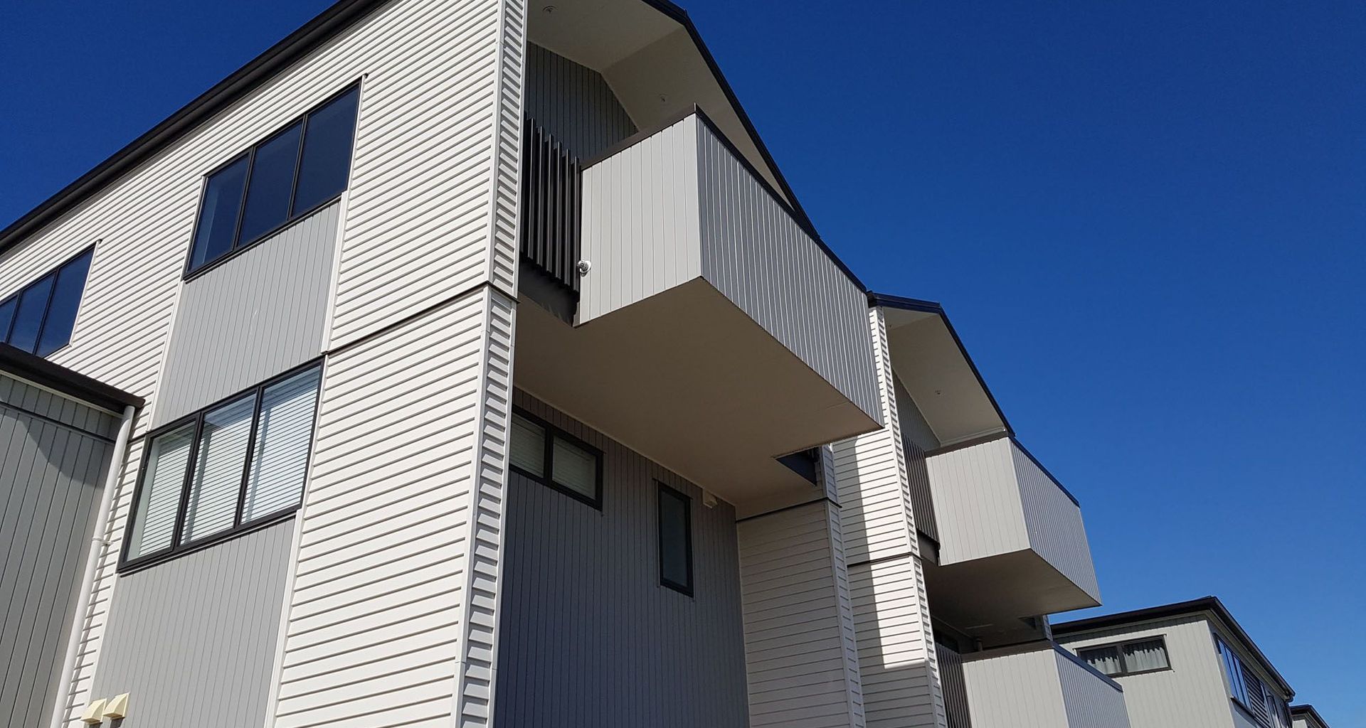 Fenchurch Street, Glen Innes Residential Housing banner