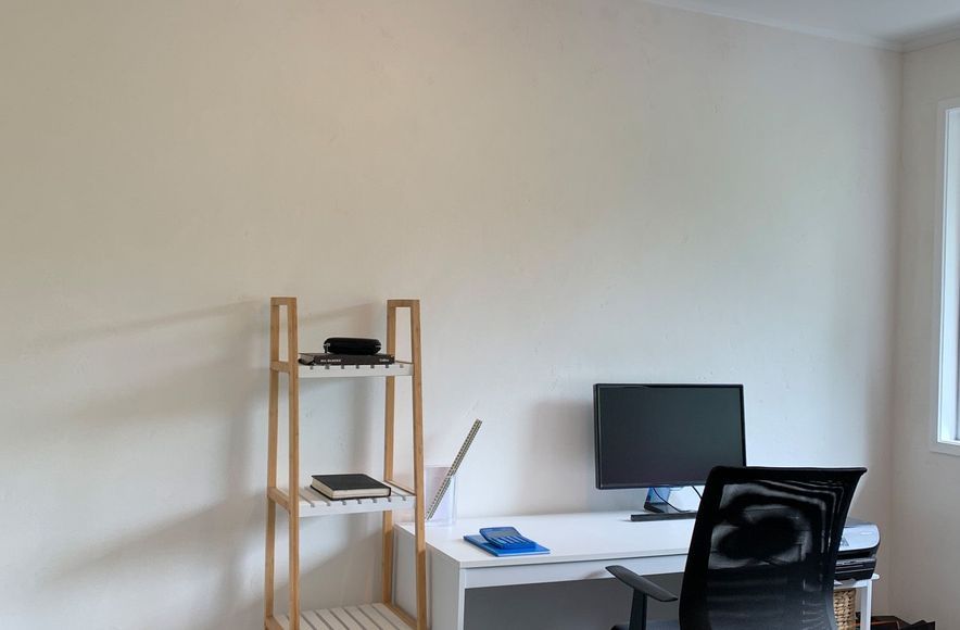 Home Office - Natural, Untinted